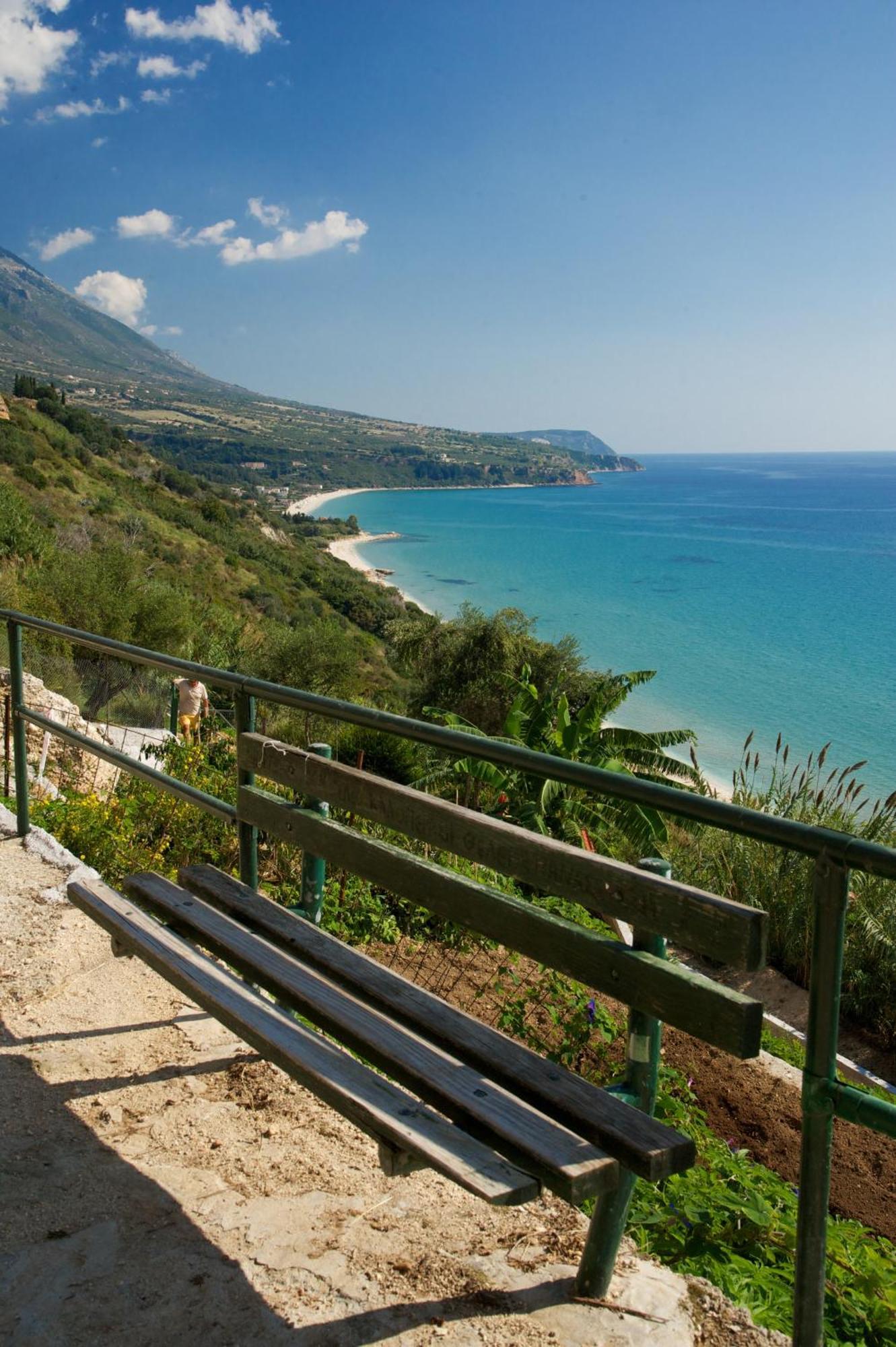 Eleftheria Apartments Vlachata Bagian luar foto