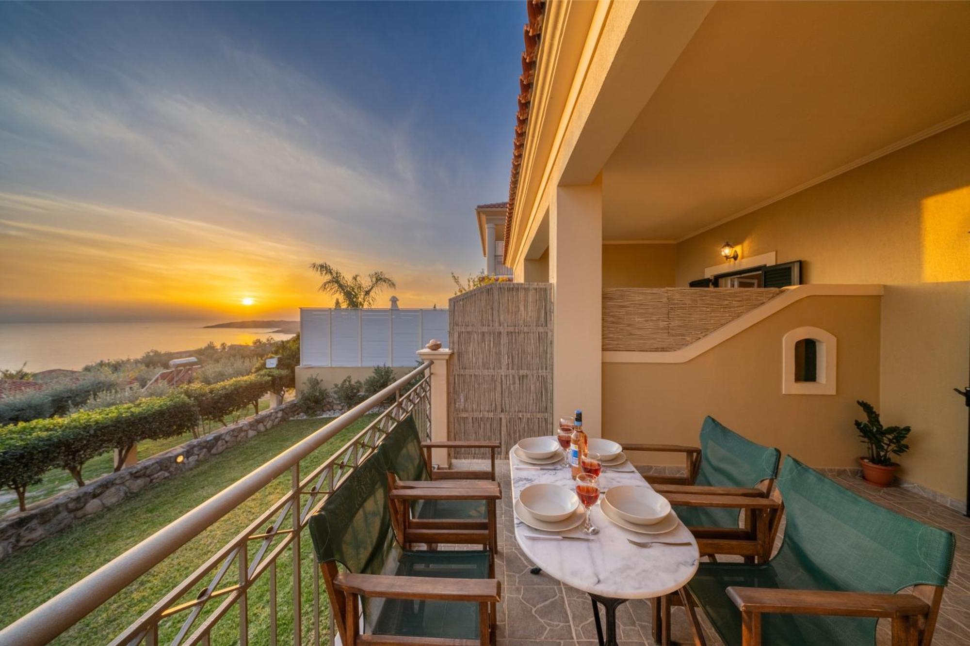 Eleftheria Apartments Vlachata Bagian luar foto