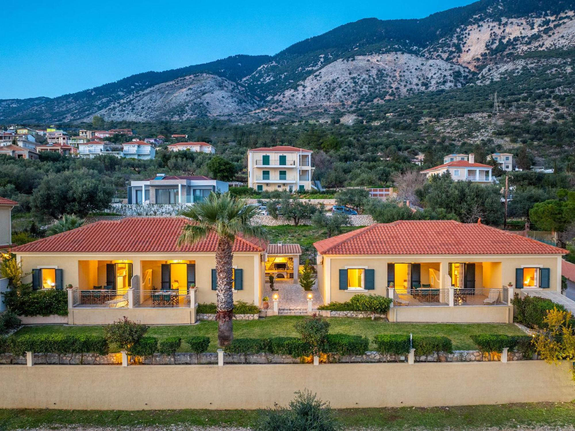 Eleftheria Apartments Vlachata Bagian luar foto