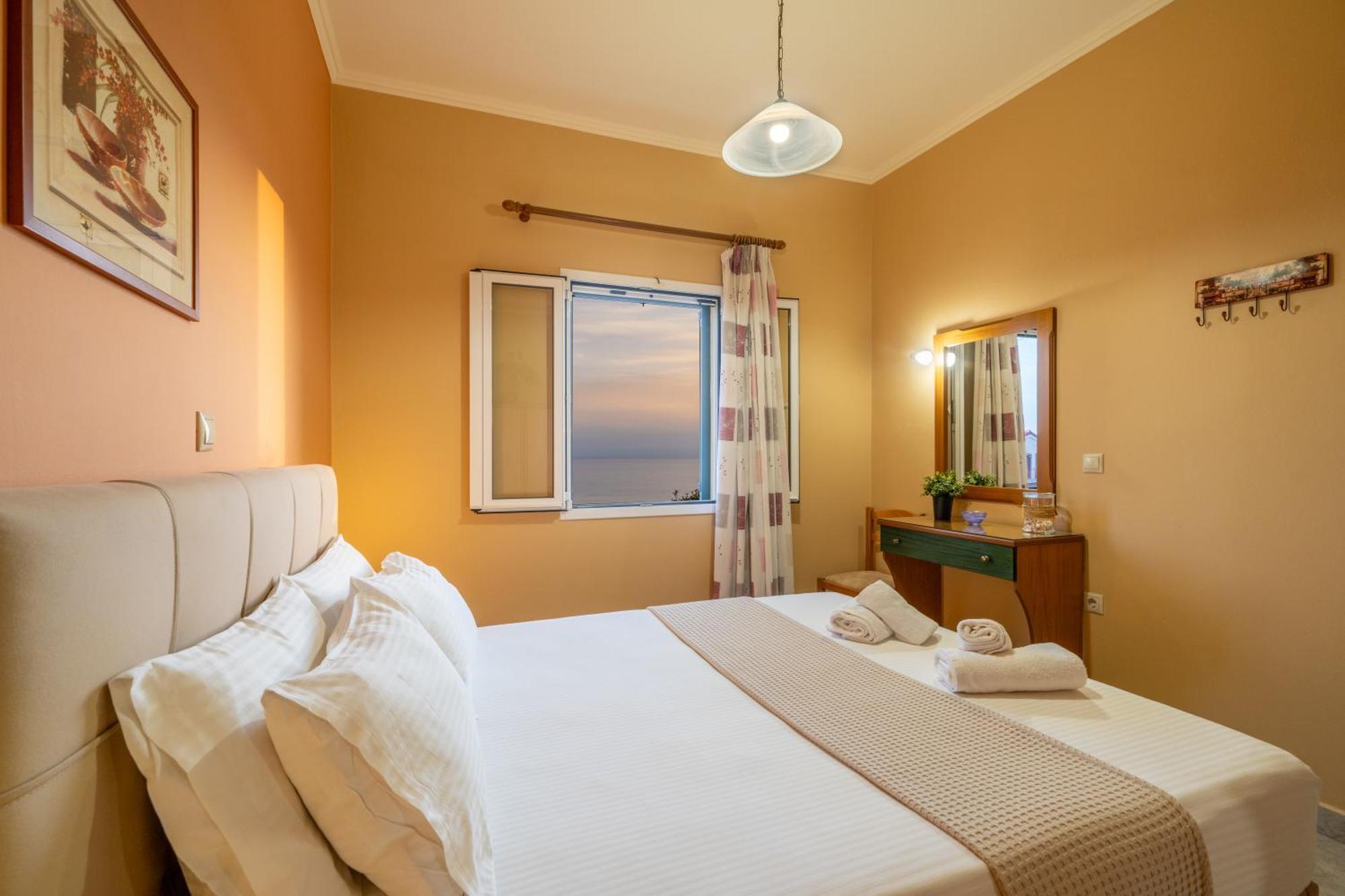 Eleftheria Apartments Vlachata Bagian luar foto